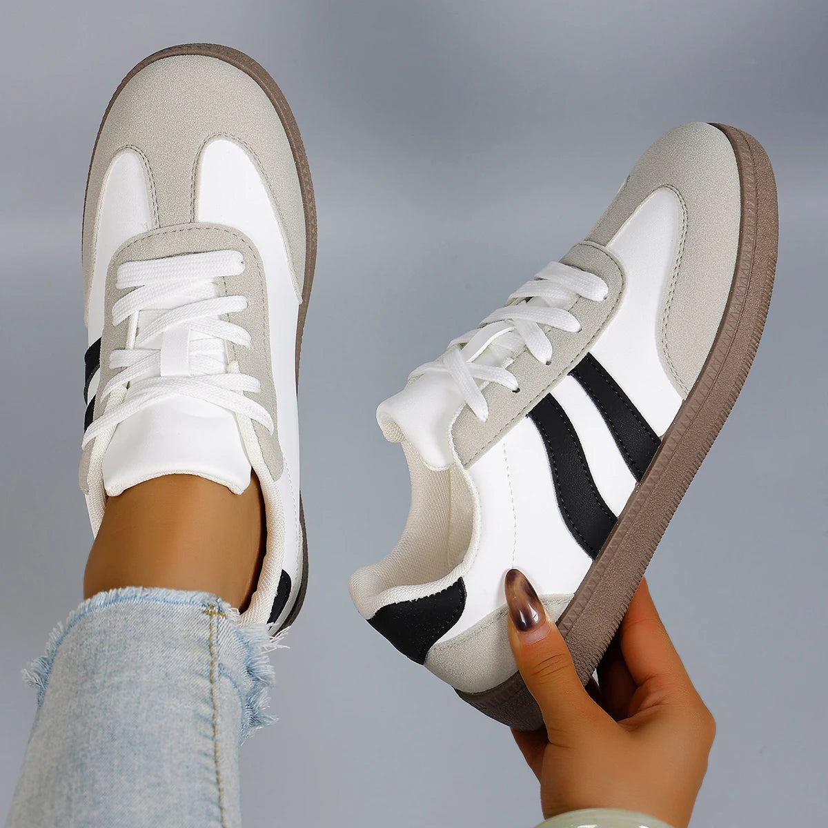 Aero Vibe Mesh Sneakers